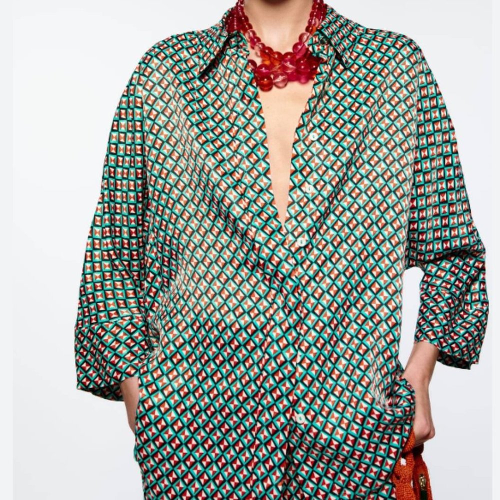 ZARA SATIN EFFECT GEOMETRIC PRINT BUTTON DOWN SHIRT